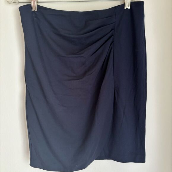J. McLaughlin women’s navy parkhurst skirt roughed zip up stretch size 6 EUC! - Picture 3 of 11